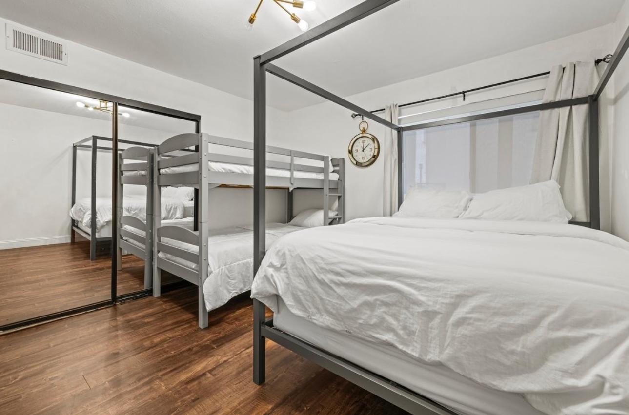 Elegant Hollywood Retreat - Spacious 2Br 2Ba Condo With Resort-Style Amenities Los Angeles Exterior foto